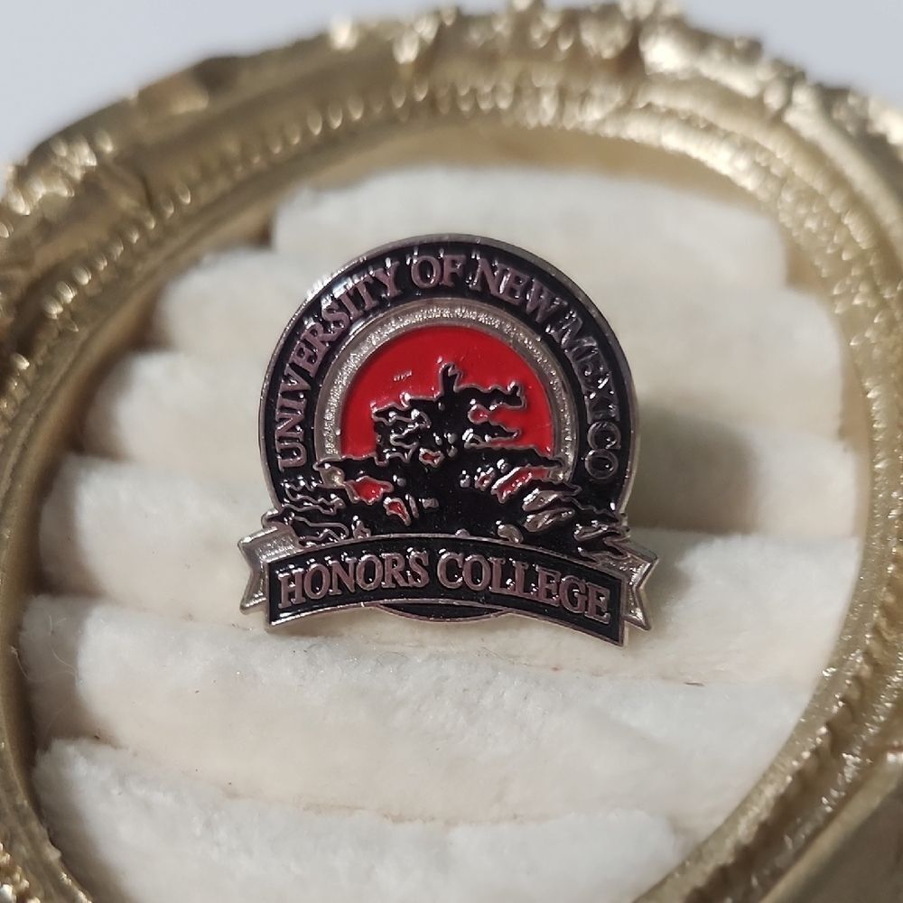 University of New MexicoāHonors College Pin